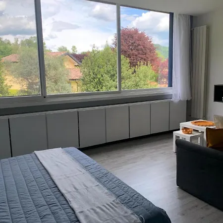 Son Sogni House Apartment Leggiuno