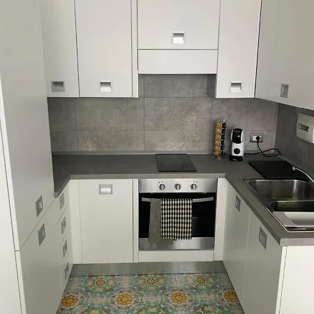 Son Sogni House Apartment Leggiuno